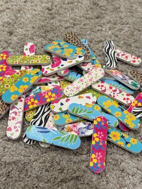 NEW - (50) Assorted Mini Nail Files